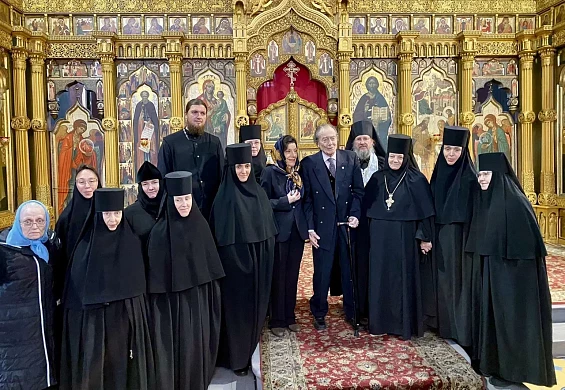 Граф Шереметев встретился с митрополитом Иосифом и посетил Введенский монастырь